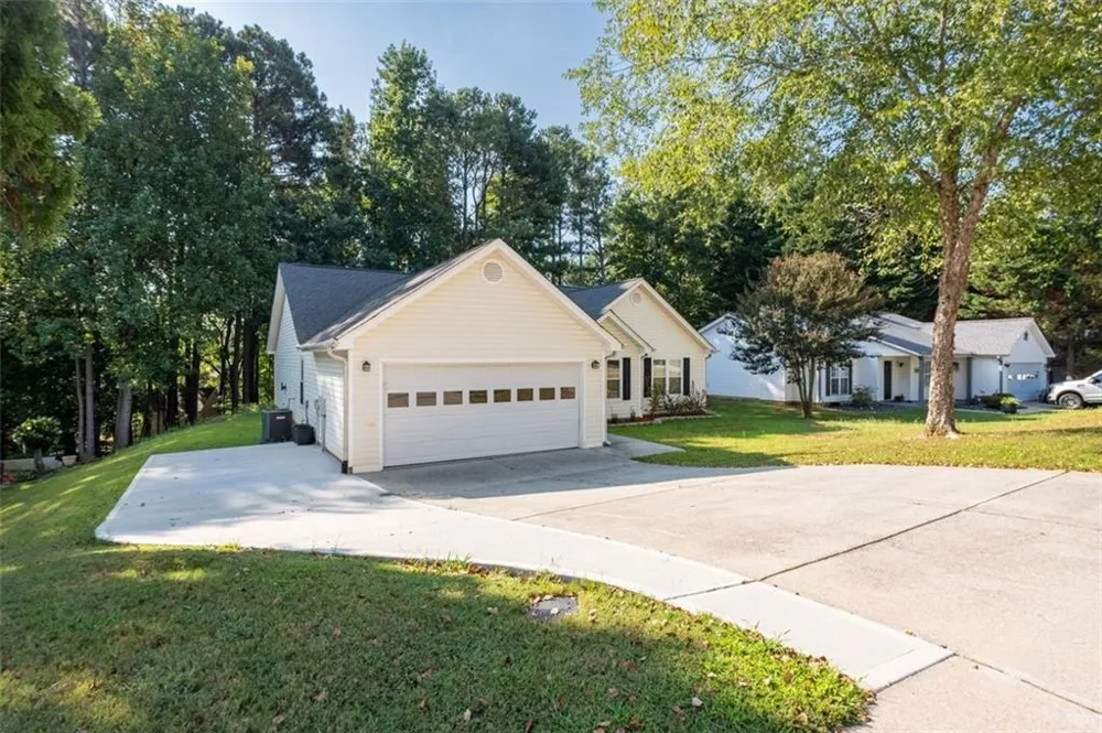 2670 Fort Apachee Trail Dacula, GA 30019