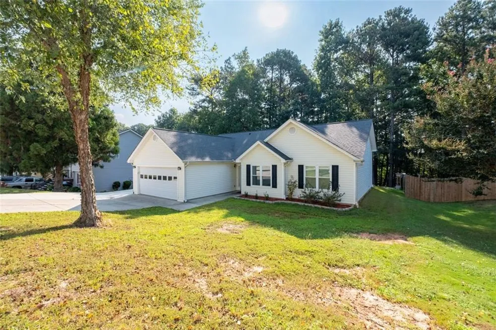 2670 Fort Apachee Trail Dacula, GA 30019