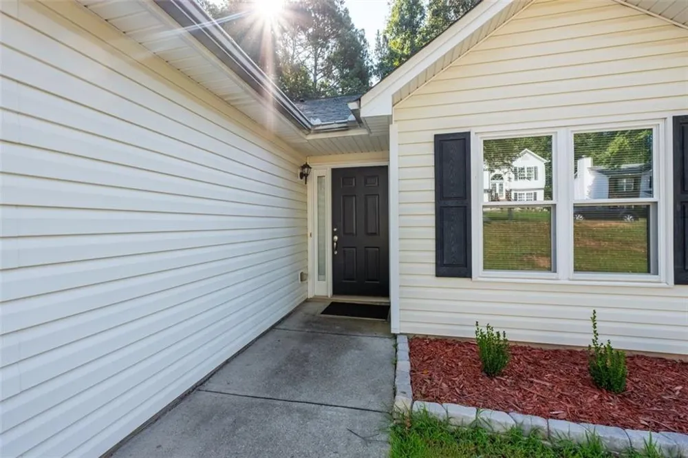 2670 Fort Apachee Trail Dacula, GA 30019