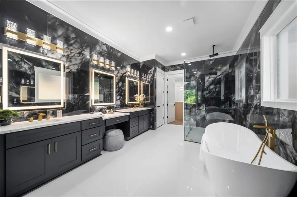 403 Thunder Road Buford, GA 30518