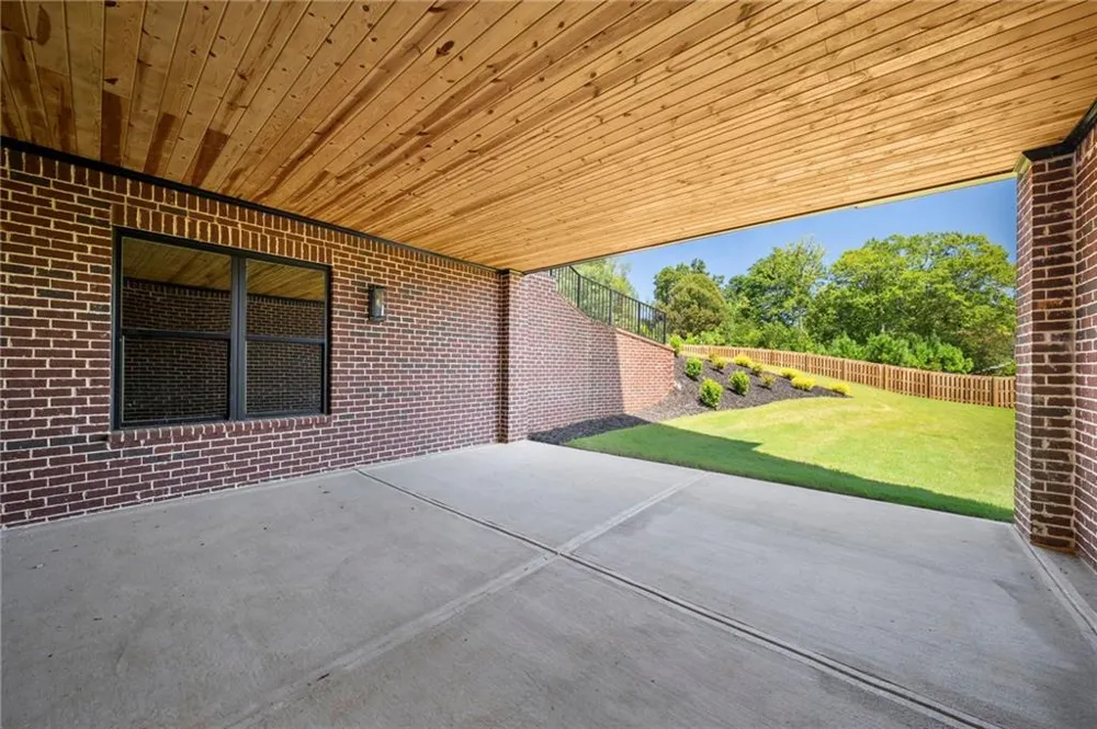 403 Thunder Road Buford, GA 30518