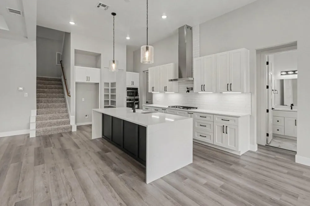 83 Bent Tree Lane Montgomery, TX 77356