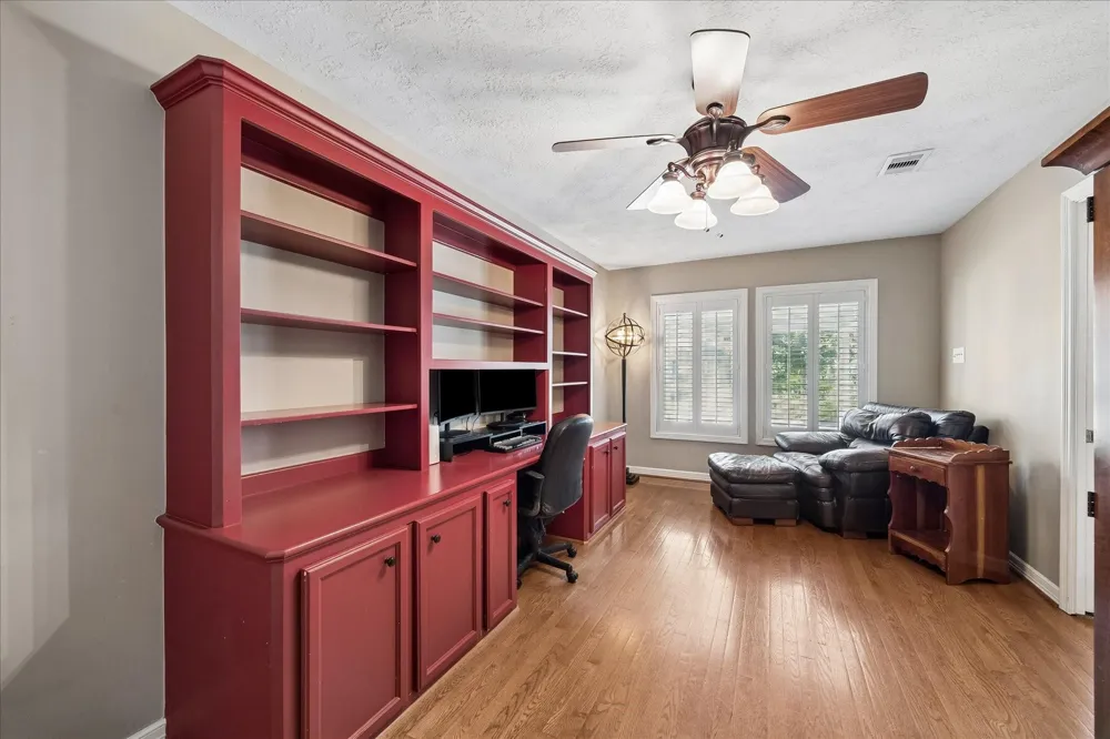 1611 Gardenia Drive Houston, TX 77018