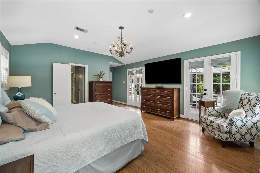 1611 Gardenia Drive Houston, TX 77018