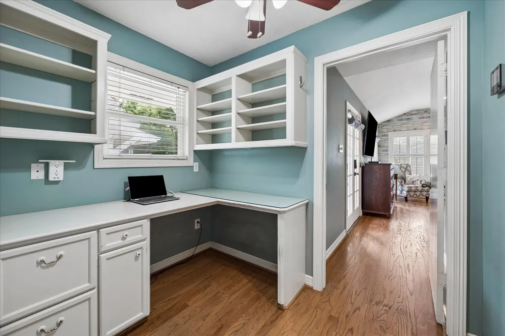 1611 Gardenia Drive Houston, TX 77018