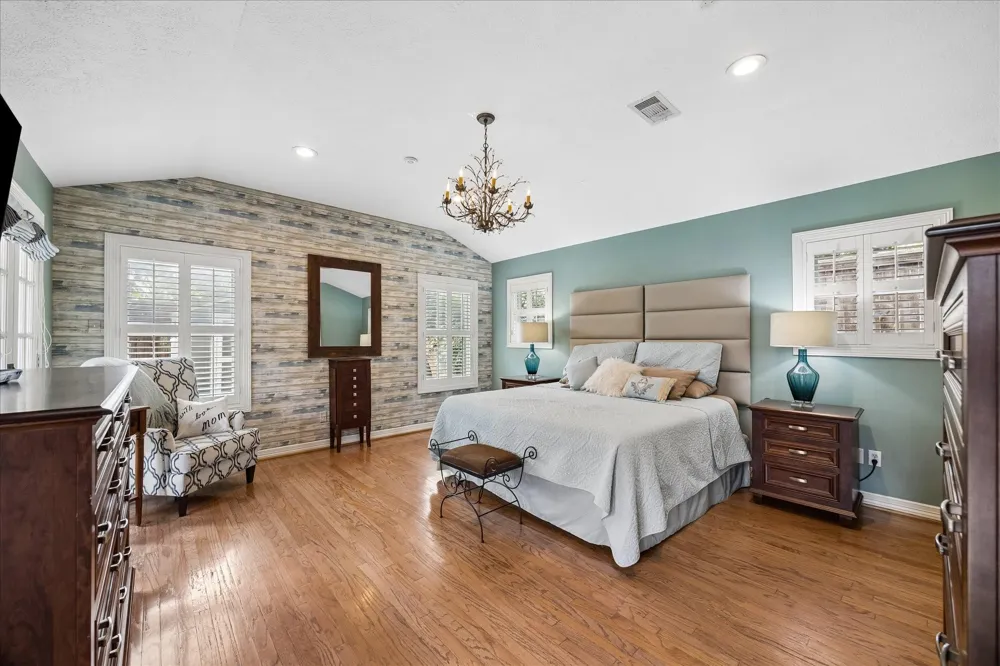 1611 Gardenia Drive Houston, TX 77018