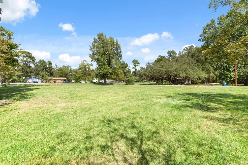 309 2nd Street Livingston, TX 77351