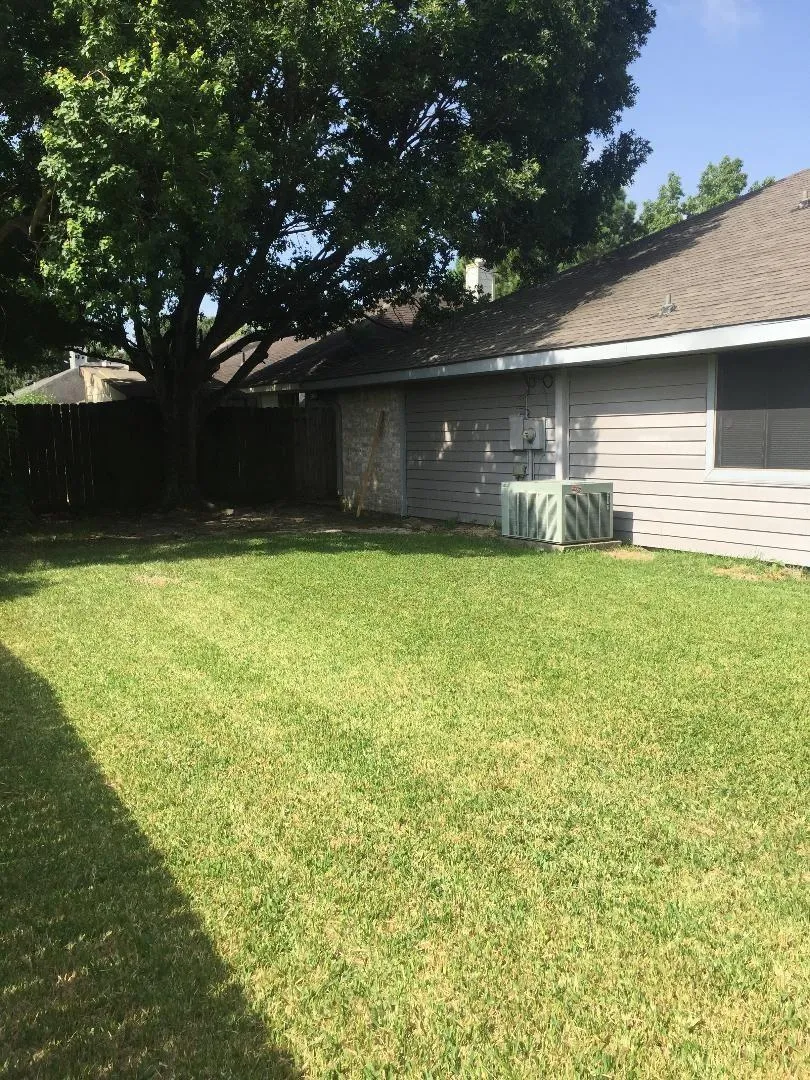 9922 Totem Trl Trail Houston, TX 77064