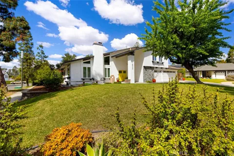 1652 Pala Place