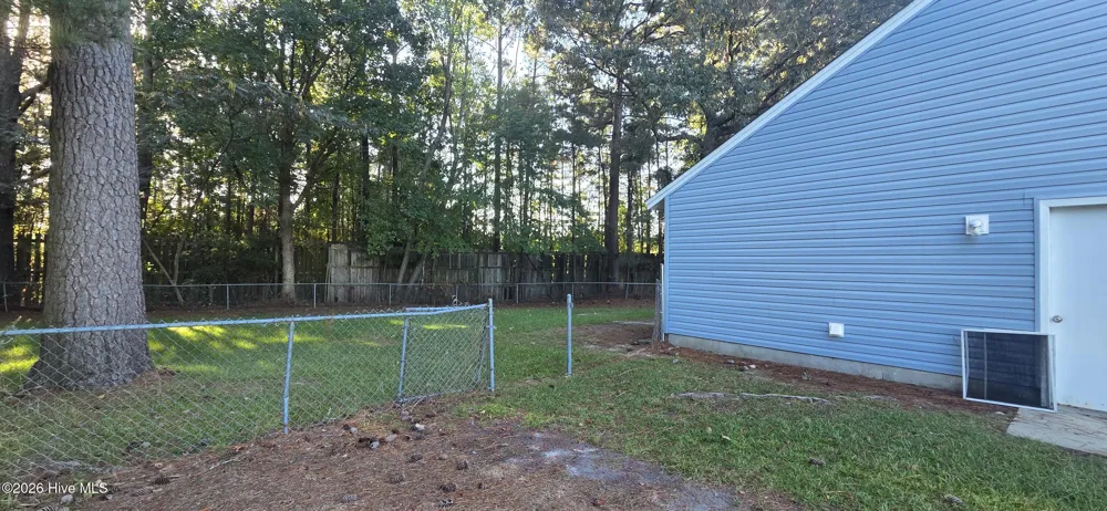 215 Spruce Court Jacksonville, NC 28546