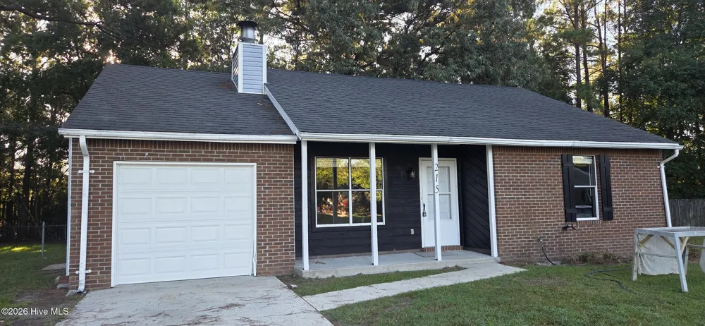 215 Spruce Court Jacksonville, NC 28546