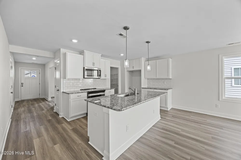 771 Pelican Cove Way SE #212 Southport, NC 28461