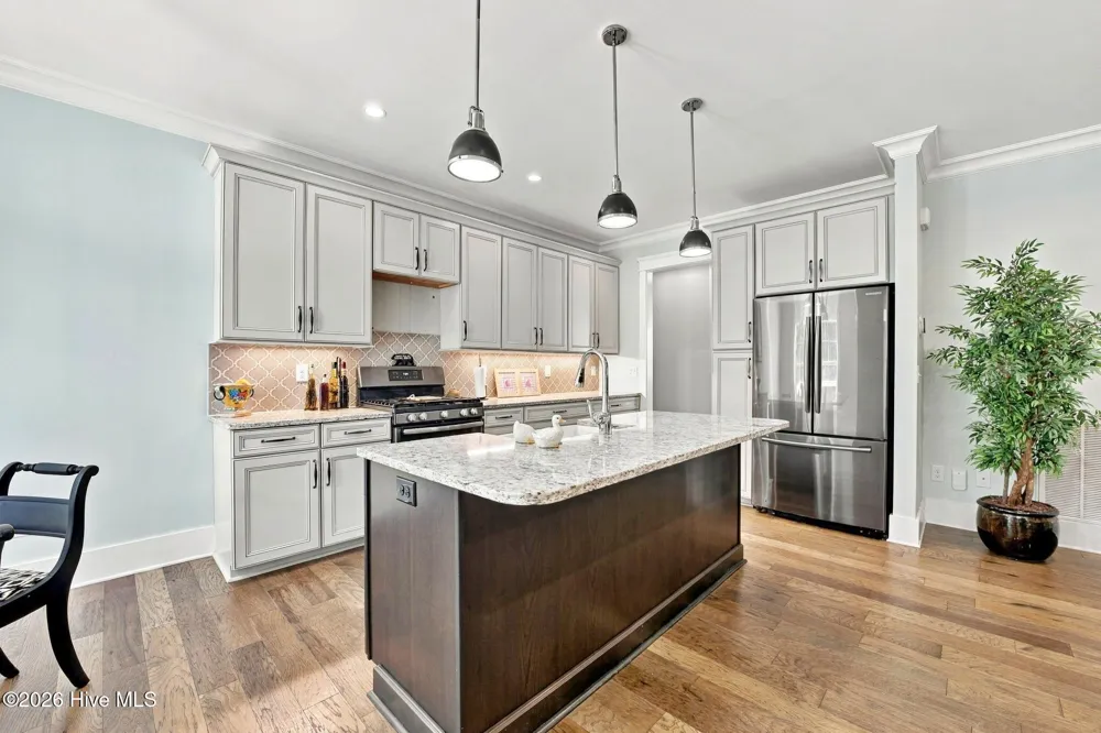 212 Shoreview Drive New Bern, NC 28562