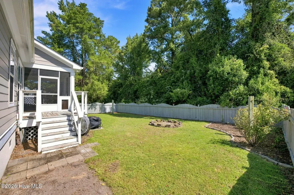 212 Shoreview Drive New Bern, NC 28562