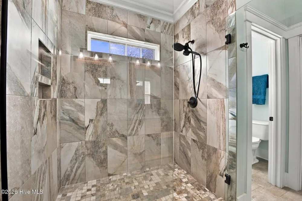 212 Shoreview Drive New Bern, NC 28562