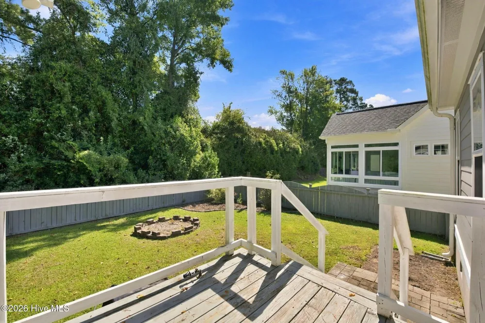 212 Shoreview Drive New Bern, NC 28562
