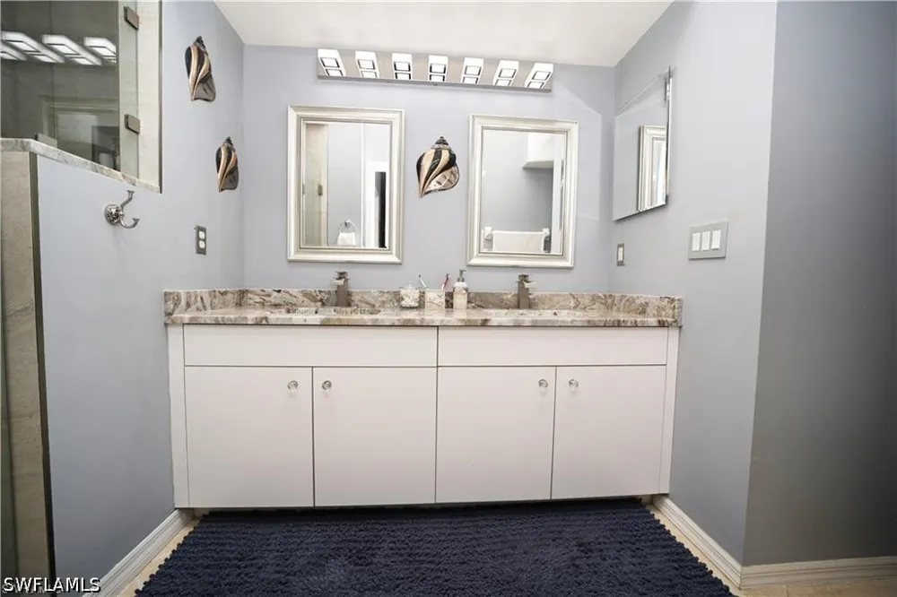 Cypress Trace Circle #2423R Naples, FL 34119