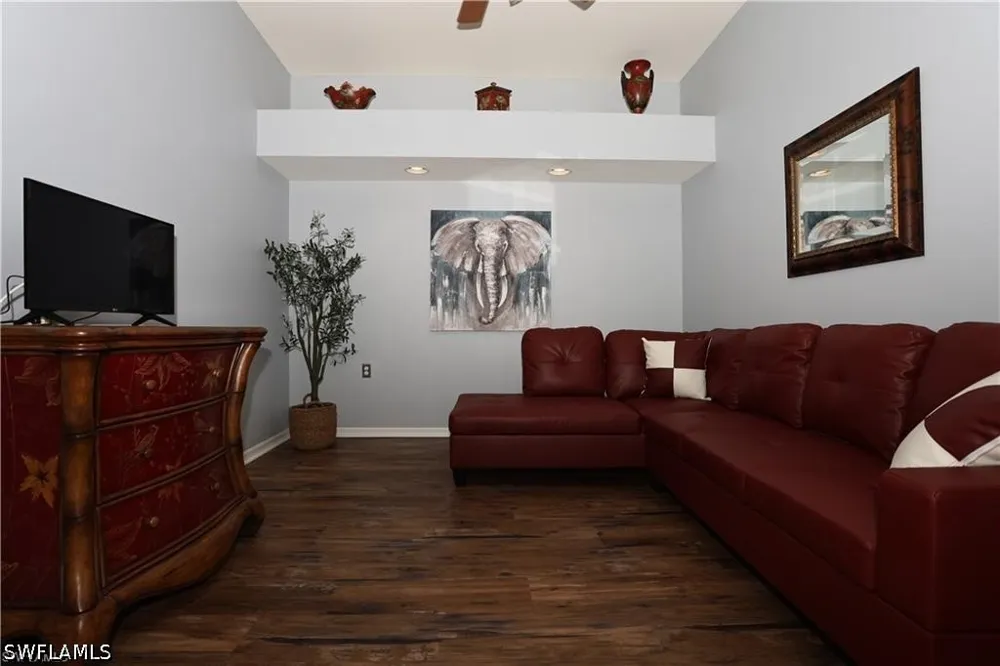 Cypress Trace Circle #2423R Naples, FL 34119