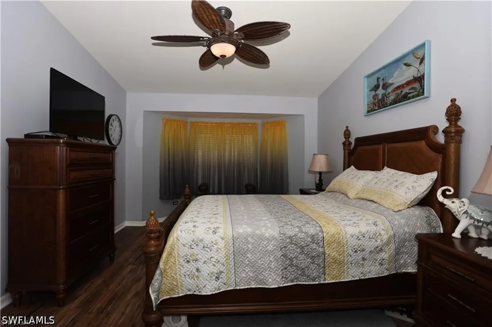 Cypress Trace Circle #2423R Naples, FL 34119