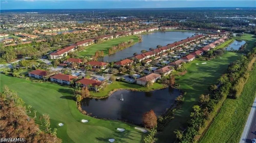 Cypress Trace Circle #2423R Naples, FL 34119