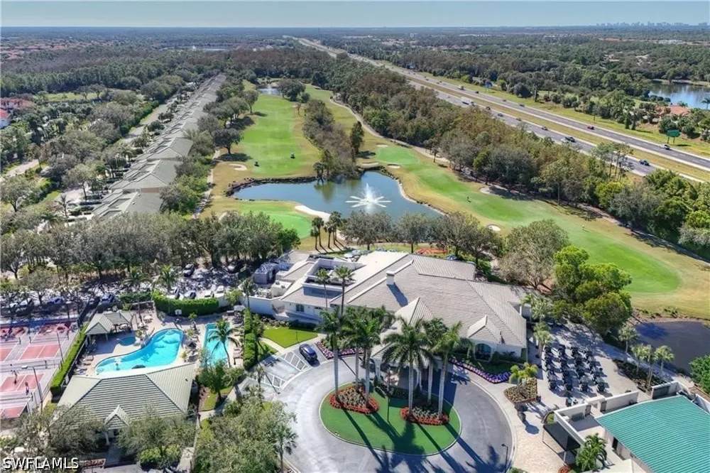 Cypress Trace Circle #2423R Naples, FL 34119