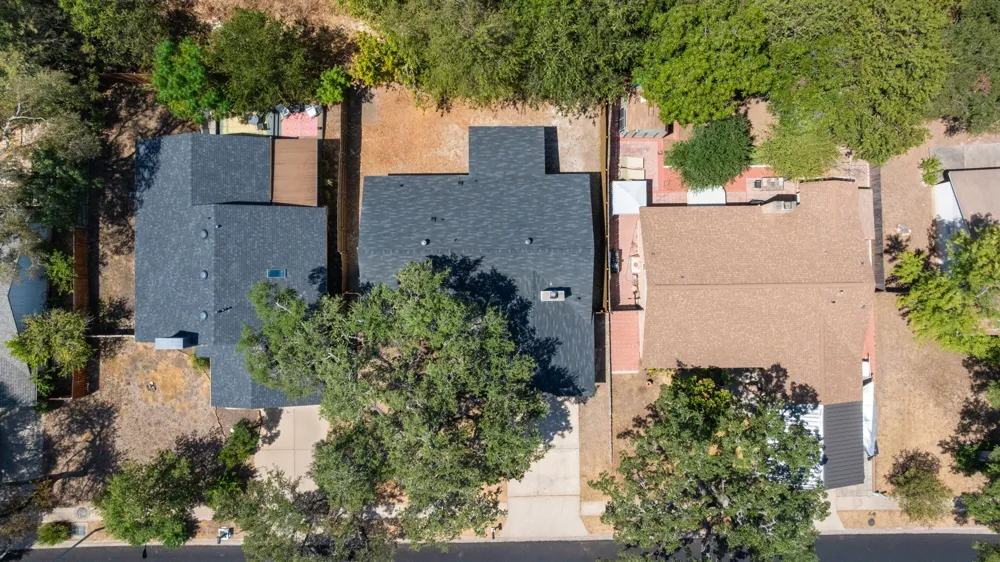 7204 Towering Oaks Drive Austin, TX 78745