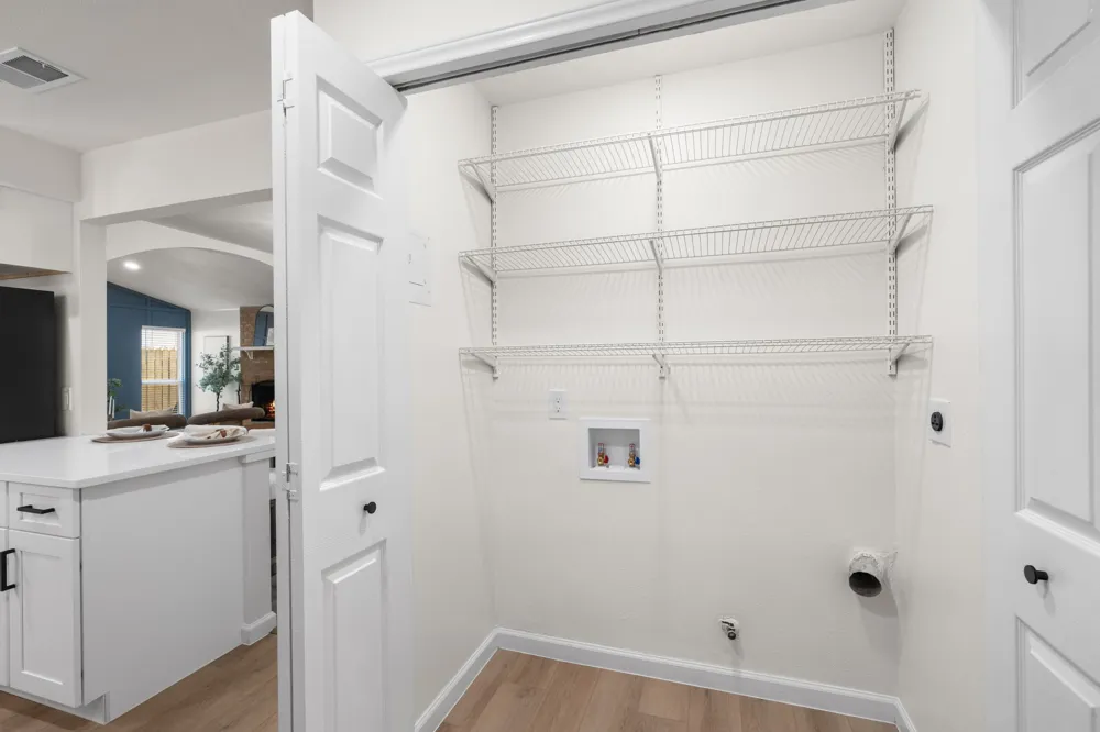 7204 Towering Oaks Drive Austin, TX 78745