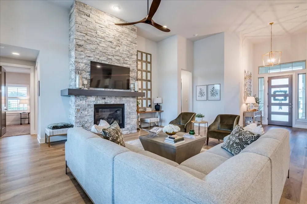 1144 Bunker Ranch Boulevard Dripping Springs, TX 78620