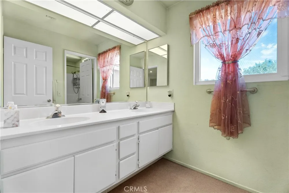 37647 Spectrum Lane Palmdale, CA 93552