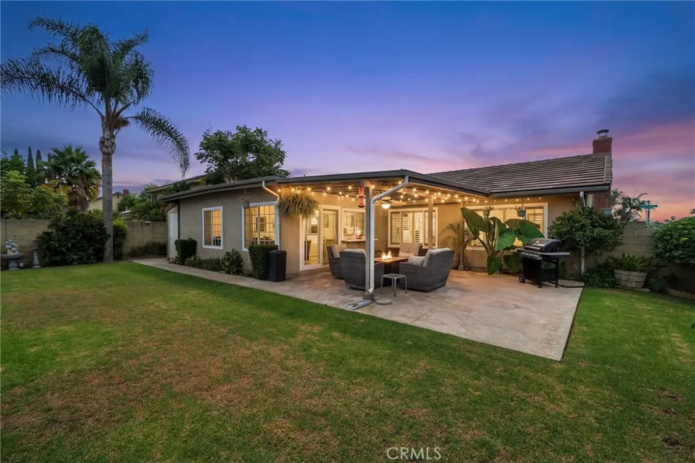 9735 Hibiscus Avenue Fountain Valley, CA 92708