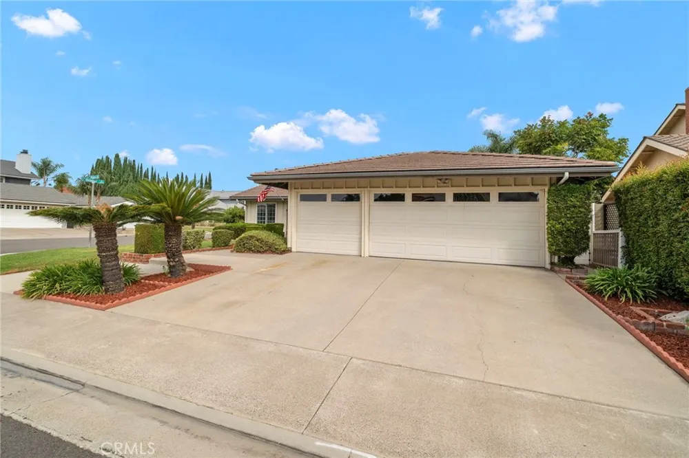 9735 Hibiscus Avenue Fountain Valley, CA 92708
