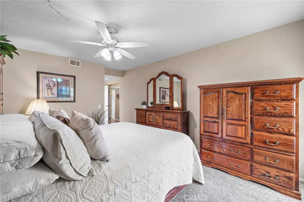 9735 Hibiscus Avenue Fountain Valley, CA 92708