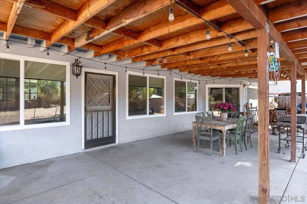3620 Foxley Dr Escondido, CA 92027