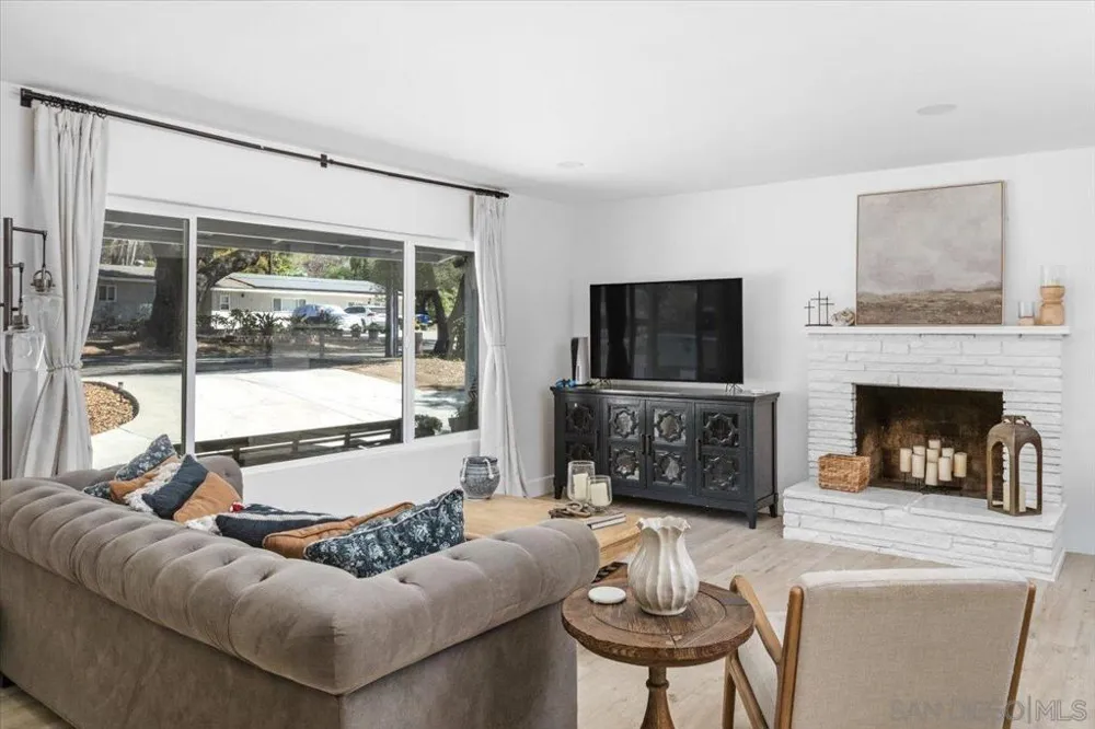3620 Foxley Dr Escondido, CA 92027