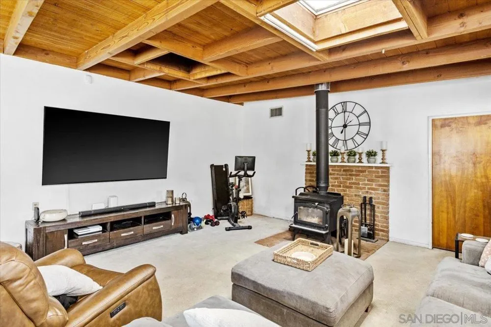 3620 Foxley Dr Escondido, CA 92027