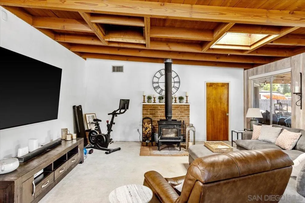 3620 Foxley Dr Escondido, CA 92027
