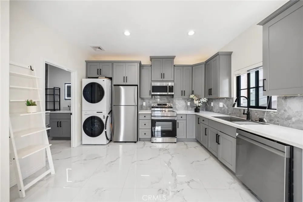 1531 Wilcox Avenue Monterey Park, CA 91755