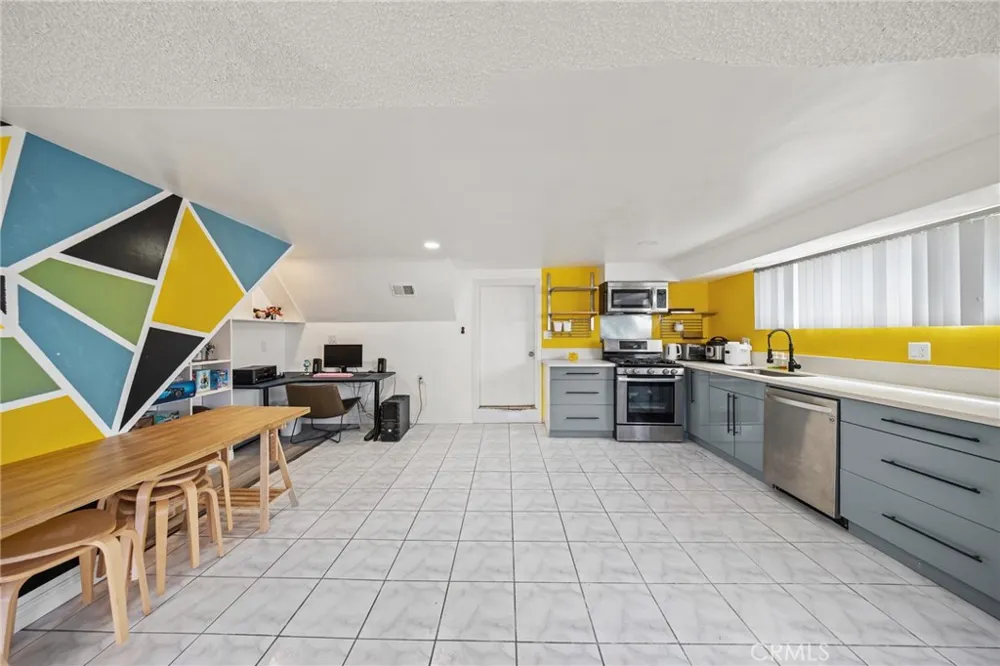 1531 Wilcox Avenue Monterey Park, CA 91755