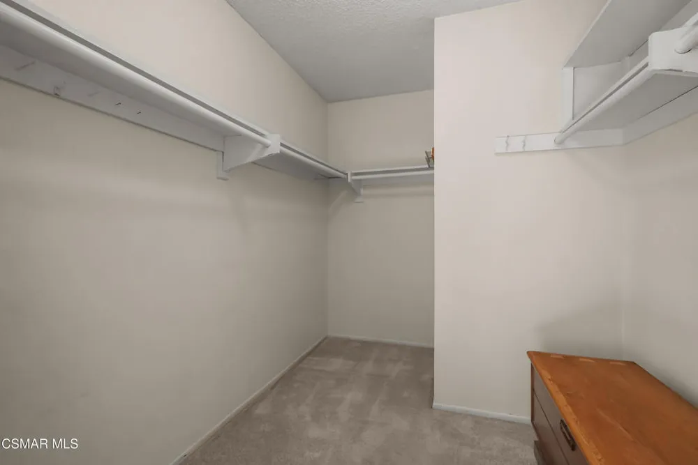 6403 Bayberry Street Oak Park, CA 91377
