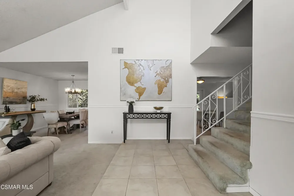 6403 Bayberry Street Oak Park, CA 91377