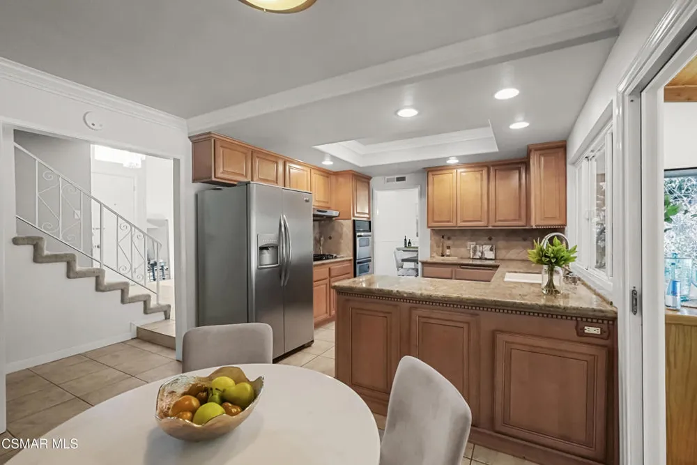 6403 Bayberry Street Oak Park, CA 91377