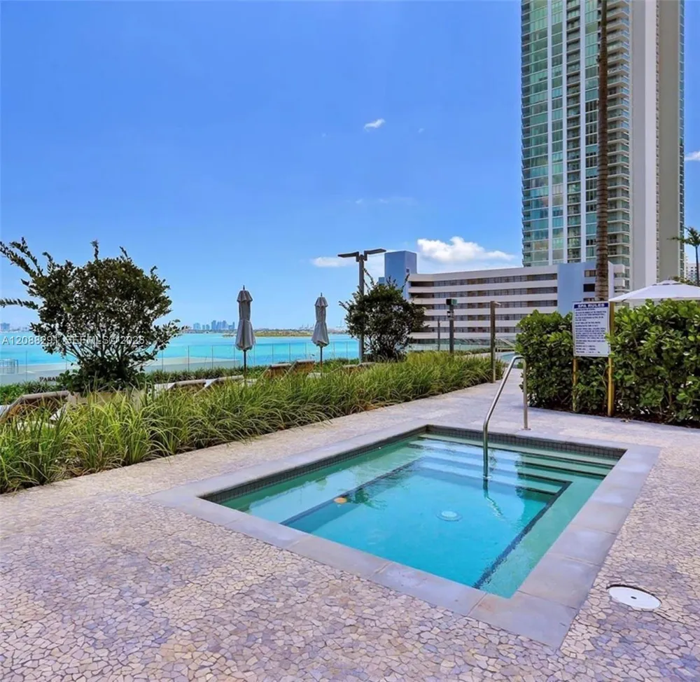 480 NE 31st St #3201 Miami, FL 33137