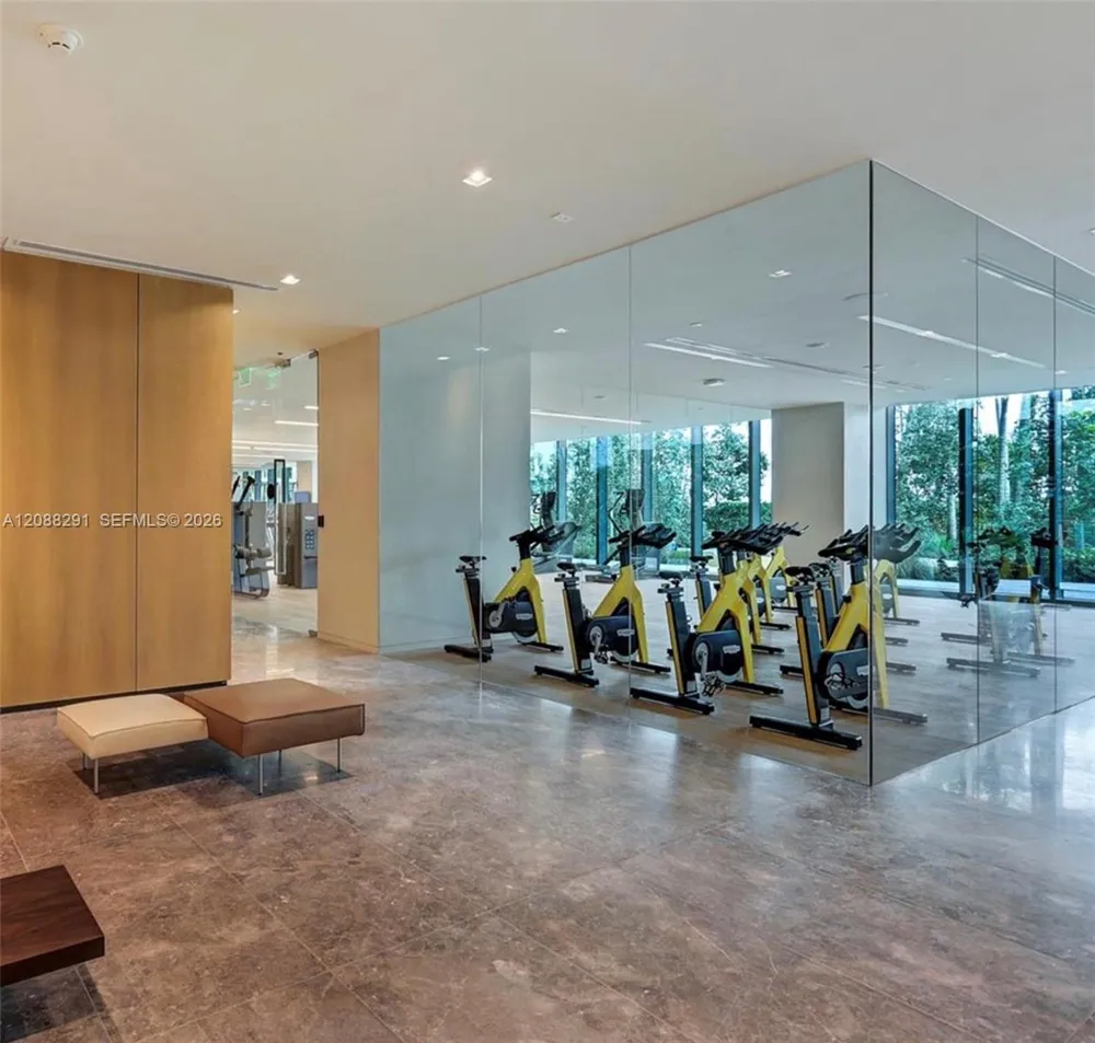 480 NE 31st St #3201 Miami, FL 33137