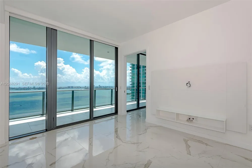 480 NE 31st St #3201 Miami, FL 33137