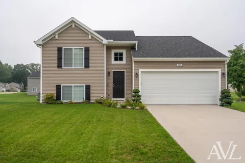 820 Harvest Drive