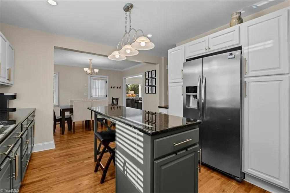 816 Ferndale Boulevard High Point, NC 27262