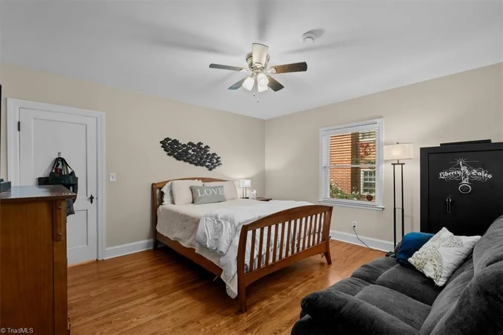 816 Ferndale Boulevard High Point, NC 27262