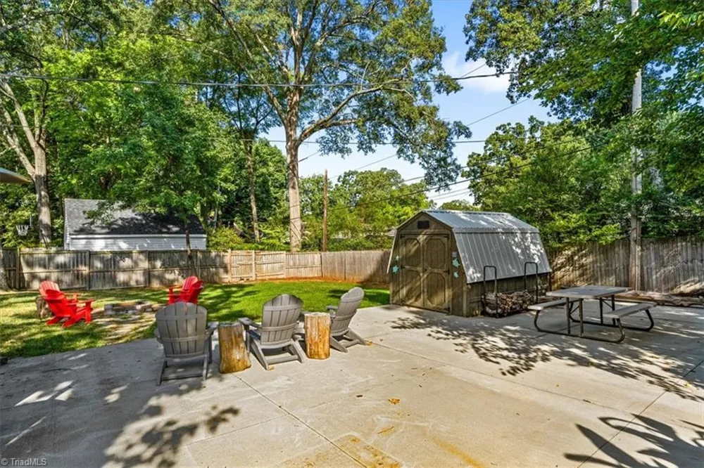 816 Ferndale Boulevard High Point, NC 27262