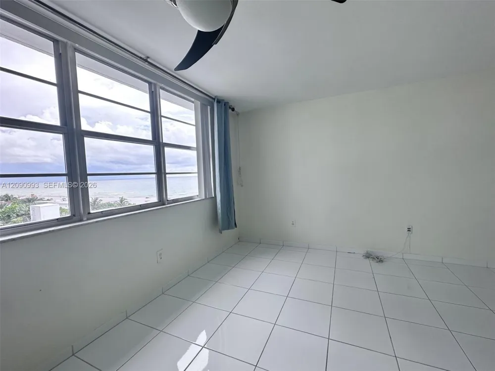 5825 Collins Ave #8E Miami Beach, FL 33140