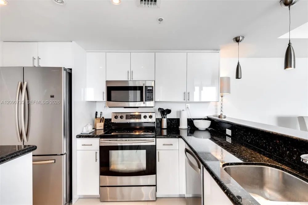 650 west ave #2710 Miami Beach, FL 33139